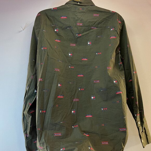 Tommy Hilfiger Men's Olive Green Slim Fit Button Down Shirt - Size XL - Picture 2 of 5